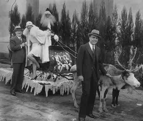 The first Santa Claus Lane parade, 1928
