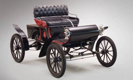 1902 Oldsmobile Model R Curved Dash Runabout