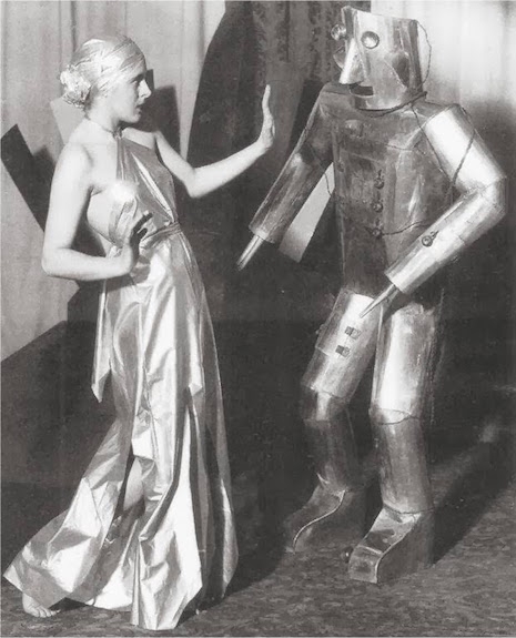 Robot and a woman, 1930s