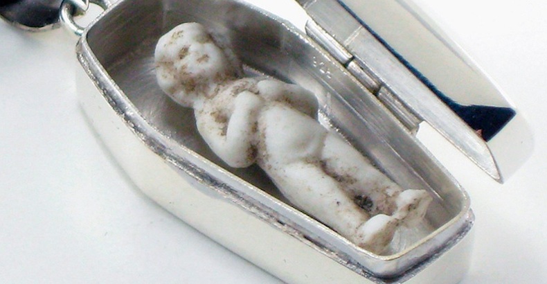 Frozen Charlotte: The creepy Victorian-era dolls that slept in coffins and were baked into cakes