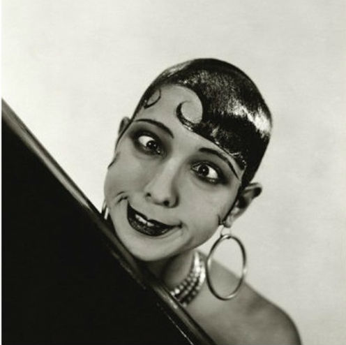 Watch Josephine Baker do the original Charleston, 1927