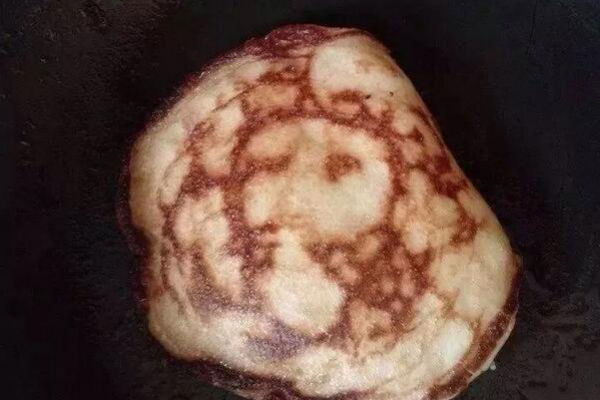 Lemmy is God: Image of Motörhead leader’s face appears on pancake