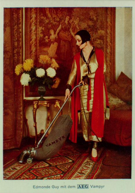 ‘Vampire’ vacuum cleaner, 1924