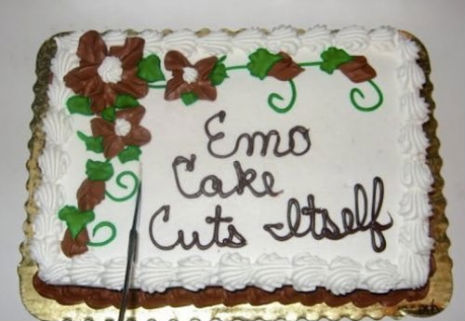 ‘Sorry I put it in your butt’: Absurdly inappropriate cake inscriptions ...