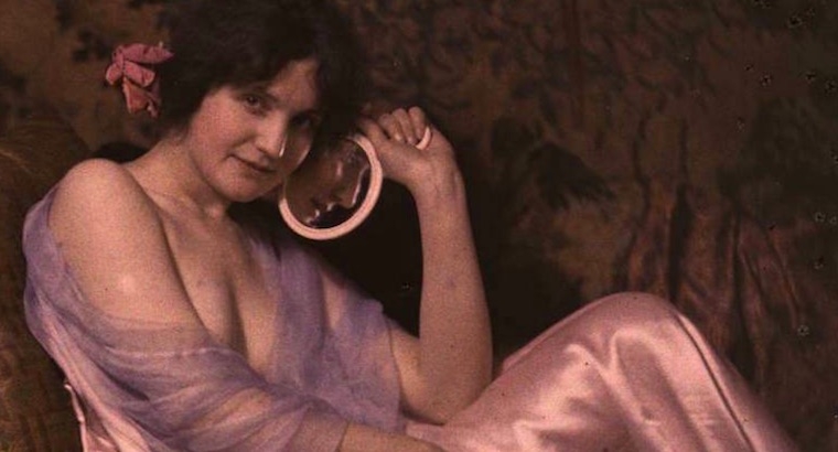 Gorgeous color Autochromes of American women from over 100 years ago