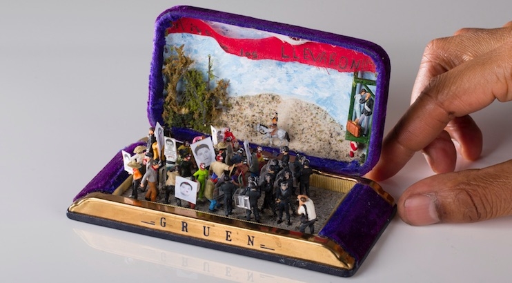 Powerful anti-racist miniature dioramas created inside jewelry boxes