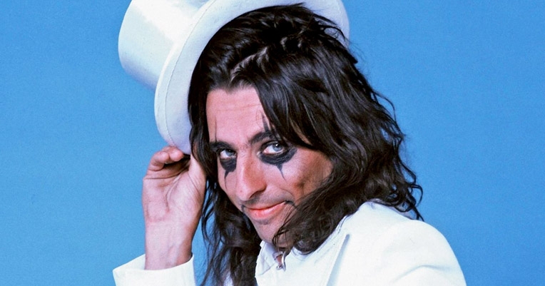 ‘In the future everyone will be bisexual’—Alice Cooper, 1974