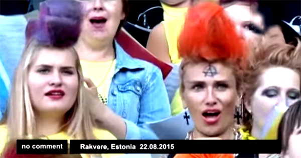 Estonian choral punk song festival: Either the most unpunk OR punkest thing on the planet
