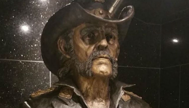 Life-size bronze Lemmy statue unveiled at Rainbow Bar & Grill