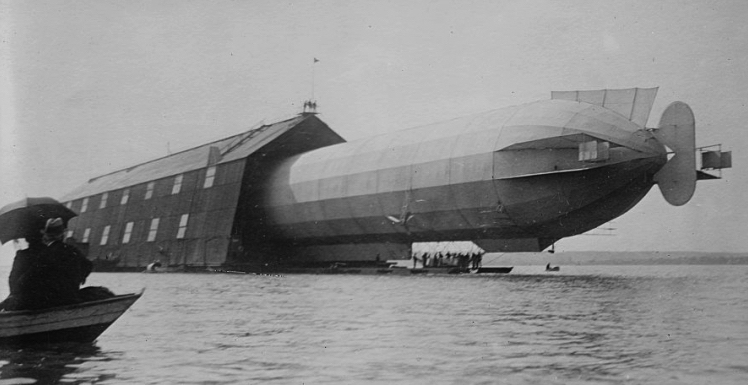 Try not to think of sex: Pictures of enormous zeppelins entering their enormous hangars