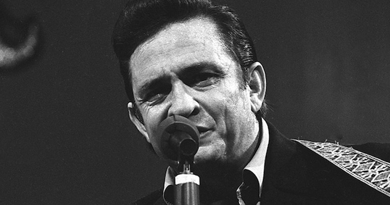 Johnny Cash at San Quentin: Ten newly released photos