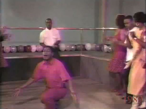 THIS is how you dance to Detroit techno, 1989