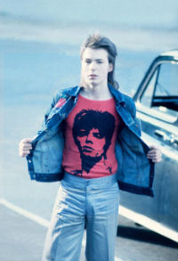 Just a great photo of Sid Vicious going to see a David Bowie concert in 1973