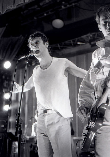 Entertainment: Complete Gang of Four show, 1983