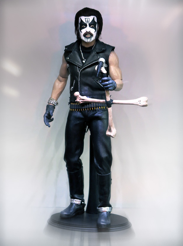 Highly detailed action figures of King Diamond, Alice Cooper, Lemmy ...