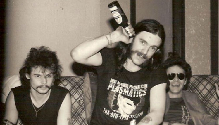Sign the petition to have a heavy metal element named after Lemmy on the periodic table