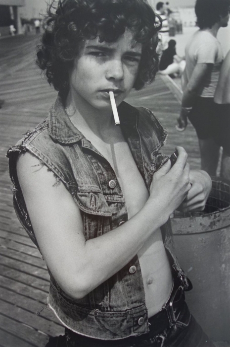 Almost Grown: Sublime photographs of American teenagers 1969-1984 |  Dangerous Minds