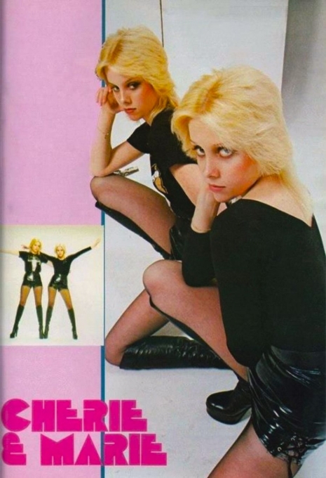Sexy cherie currie Crystal Milf