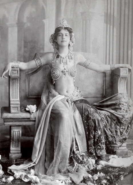 Mata Hari Sexy Photographs Of The Original Femme Fatale Dangerous Minds 