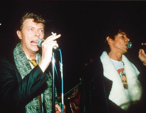 Afskedigelse passager hinanden Iggy Pop and David Bowie: Their final times on stage together | Dangerous  Minds