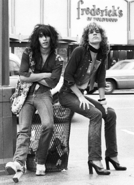 Johnny Thunders and David Johansen of the New York Dolls, 1973