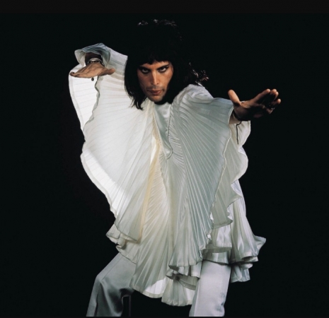 balloon Sparrow Enlighten One of Freddie Mercury's most iconic looks was inspired by a wedding dress  | Dangerous Minds
