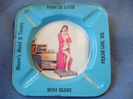 Moore's Motel & Tavern, Pelican Lake, WI vintage pinup ashtray
