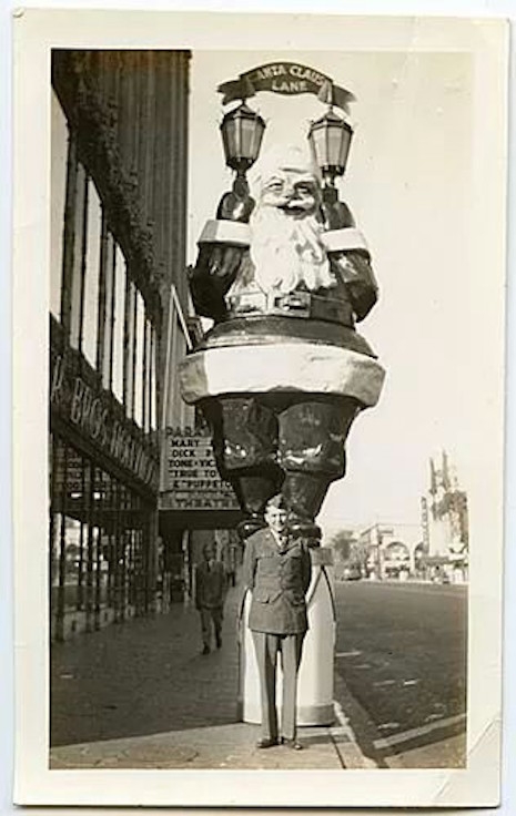Giant Santa on Santa Claus Lane, Hollywood Boulevard, 1930s