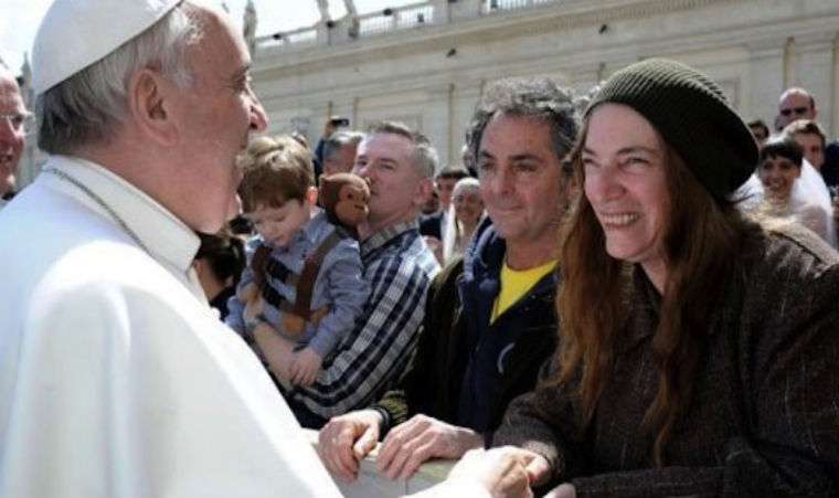 ‘Jesus died for somebody’s sins’: Patti Smith invited to perform at Vatican Christmas concert!