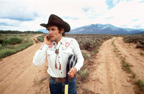 A slightly bombed Dennis Hopper bemoans the fate of his feature ‘The Last Movie’