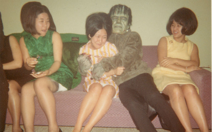 Vintage photographs of an awesome Halloween party