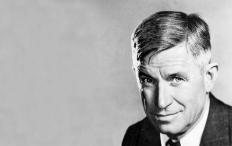 Will Rogers calls bankers ‘the most disgustingly rich audience I’ve ever talked to’